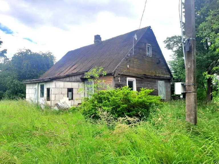 Gyvenamasis namas su žemės sklypu ir ūkiniais pastatais Pagirių k.