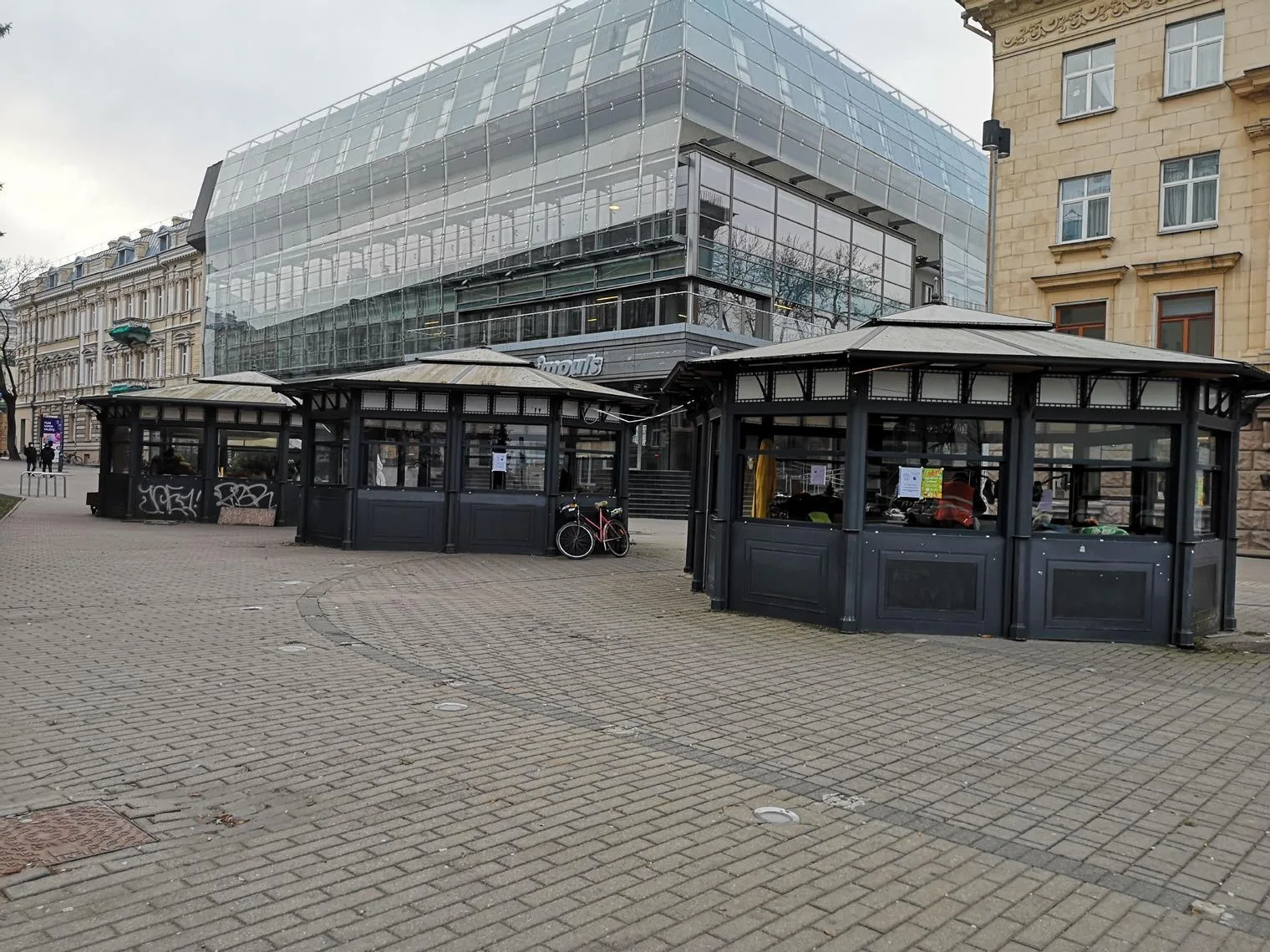 Nuomojamas 29 kv. m paviljonas A. Vienuolio g., Vilniuje
