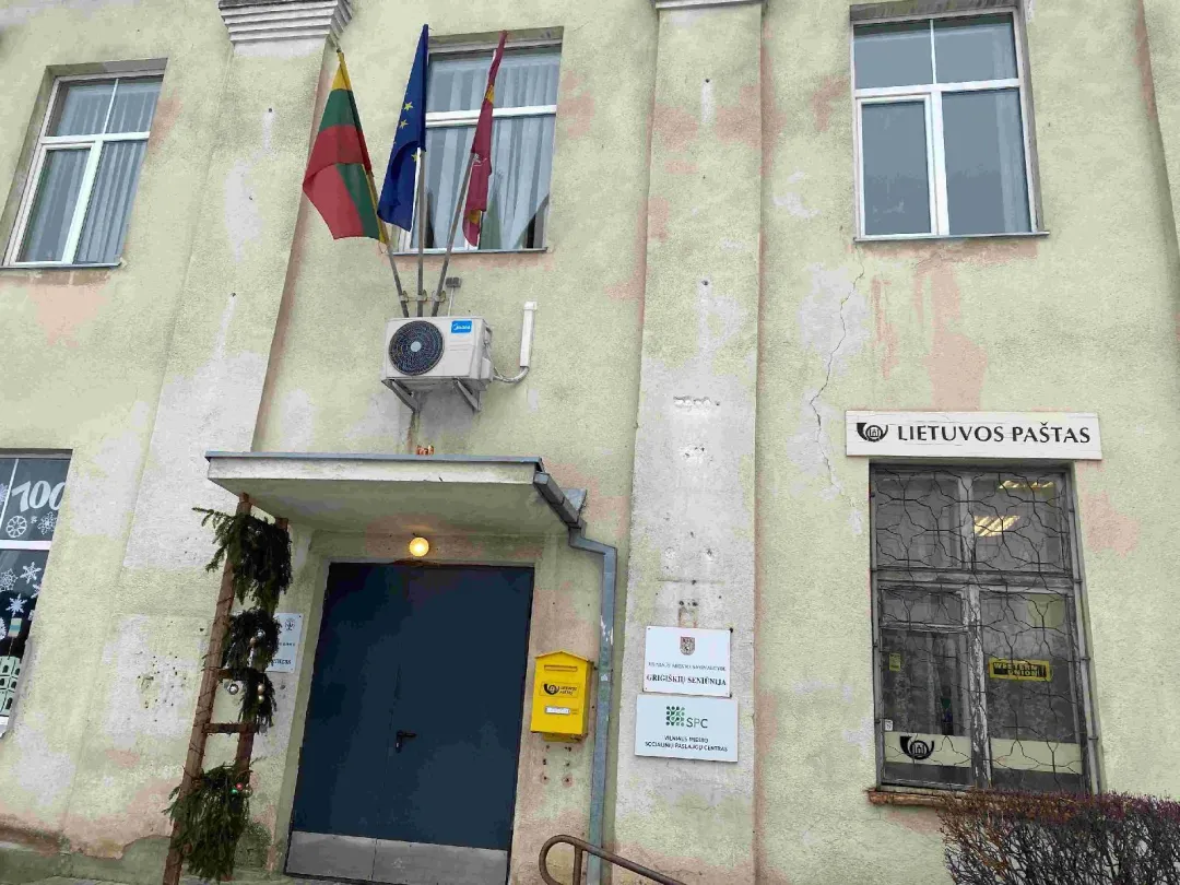Nuomojamos 117,72 kv. m administracinės patalpos Grigiškėse