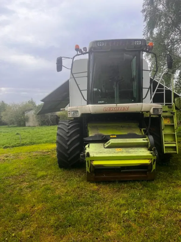 Parduodamos turtinės teisės į javų kombainą Claas Lexion 480