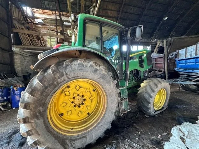 Ratinis traktorius John Deere 7530 Premium
