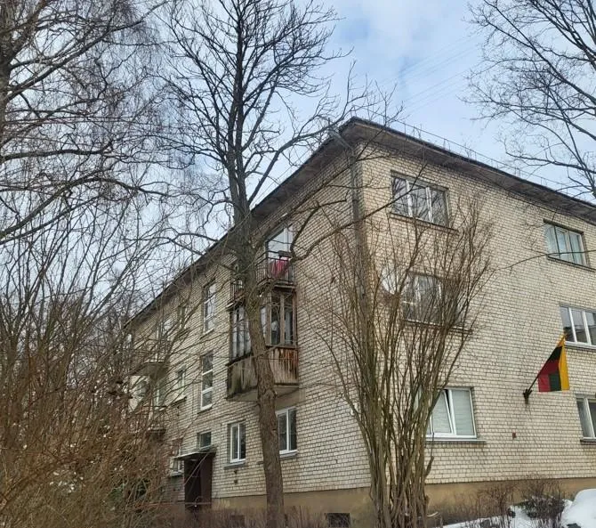 95/1000 neįrengtos pastogės dalis M. K. Oginskio g. 7, Vilniuje
