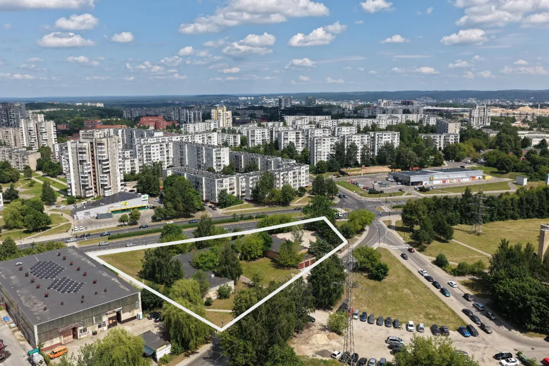 62,14 a žemės sklypas su administraciniu pastatu Vilniuje, Buivydiškių g. 20