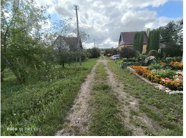 Parduodamas 1/3 žemės sklypo ir sodo namelio dalies turtas Liudvinavo k.