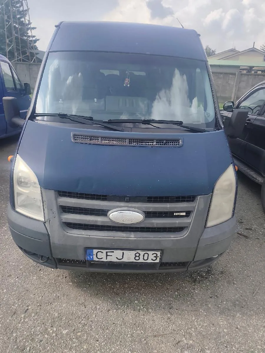 Parduodamas M2 kategorijos autobusas CFJ803