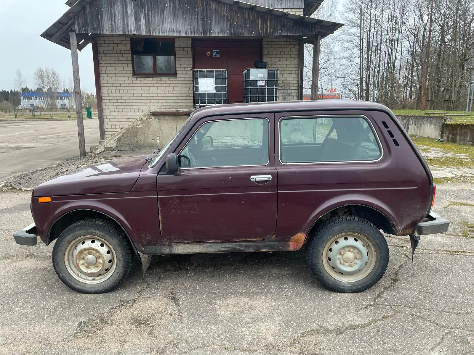 LADA 4X4 automobilis