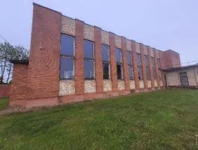 Administracinis pastatas Biržų r. sav., Kirdonių k.