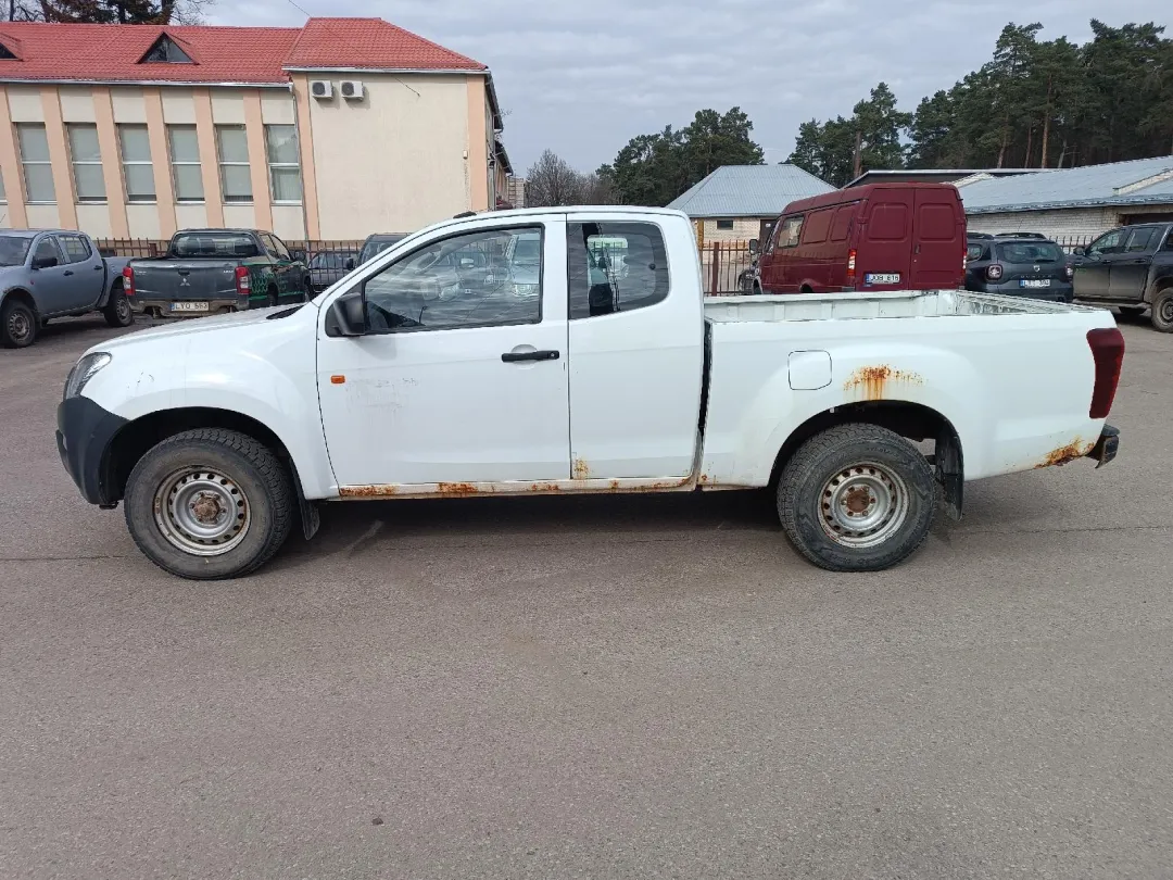Parduodamas Isuzu D-Max automobilis, 2014 m.