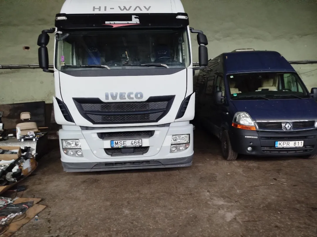 Parduodamas vilkikas IVECO AS440, 2016 m.