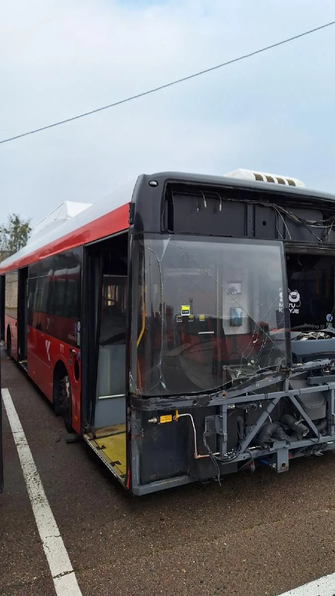 Netinkami eksploatuoti autobusai, 18 vnt.