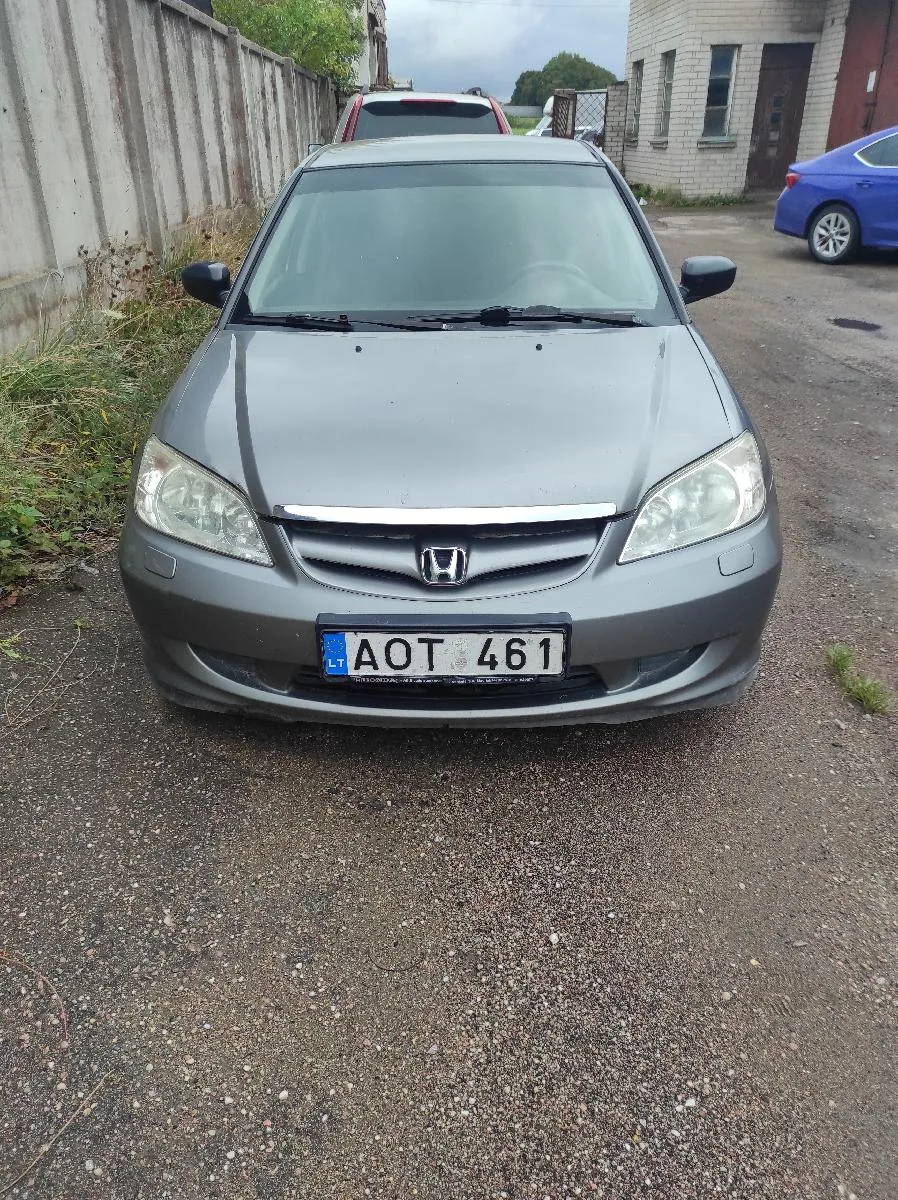Honda Civic, 2005 m., automobilis su defektais