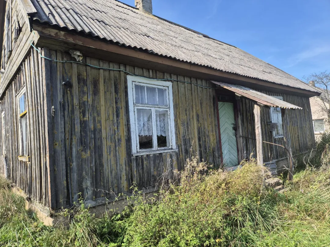 Gyvenamas namas su ūkiniais pastatais Nerimdaičiuose, Niurkių g. 15