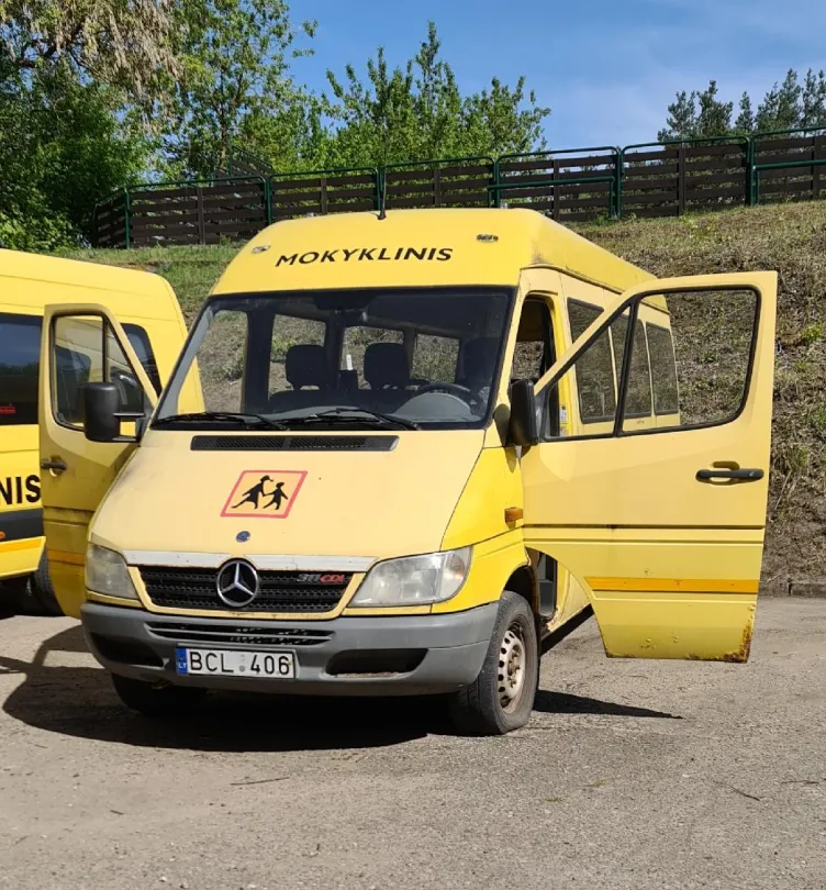 MERCEDES-BENZ 311 autobusas, netinkamas eksploatuoti