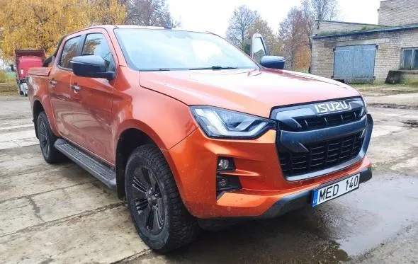 Parduodamas 2022 m. ISUZU lengvasis automobilis