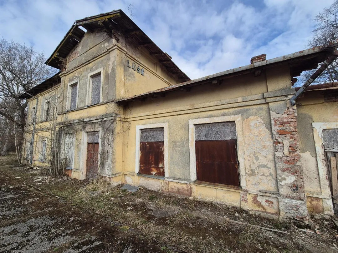 Parduodamas 10,9 a žemės sklypas su tarnybiniu pastatu Ritinės k., Stoties g. 5