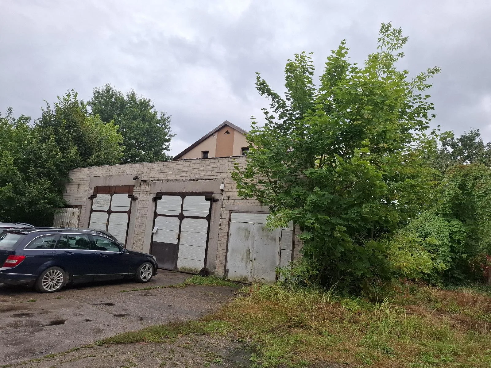 Parduodamas garažas su 3,89 a žemės sklypu Kaune, Kaišiadorių g. 20B
