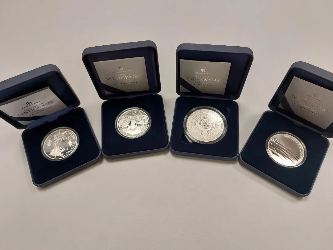 Sidabrinių 50 litų monetų rinkinys – 20 vnt.