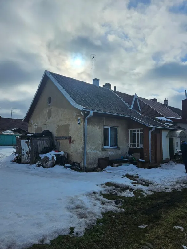 Parduodamas 2 kambarių butas su žemės sklypo dalimi Kaune, Kuršėnų g.