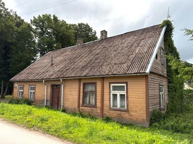 Parduodamas 1 kambario 21,85 kv. m butas Saločiuose, Laisvės g. 1-4