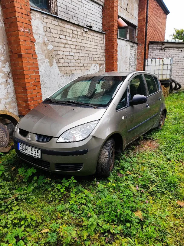 Mitsubishi Colt lengvasis automobilis – aukciono pardavimas