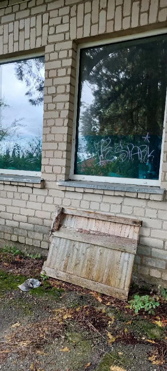 Parduodama 1/5 kultūros namų dalis Ryliškių k., Alytaus r. sav.