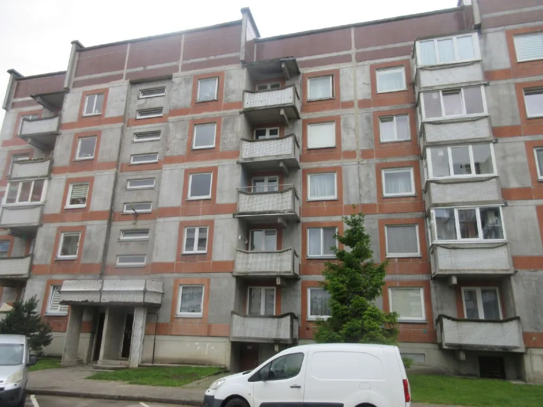 3 kambarių butas Gargžduose, Pušų g.
