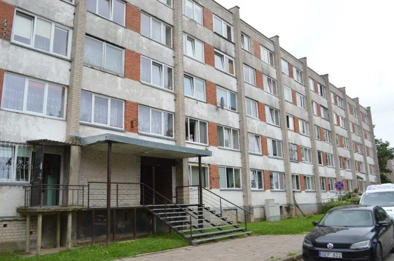 Parduodamas 17,76 kv. m butas Plungėje, V. Mačernio g.